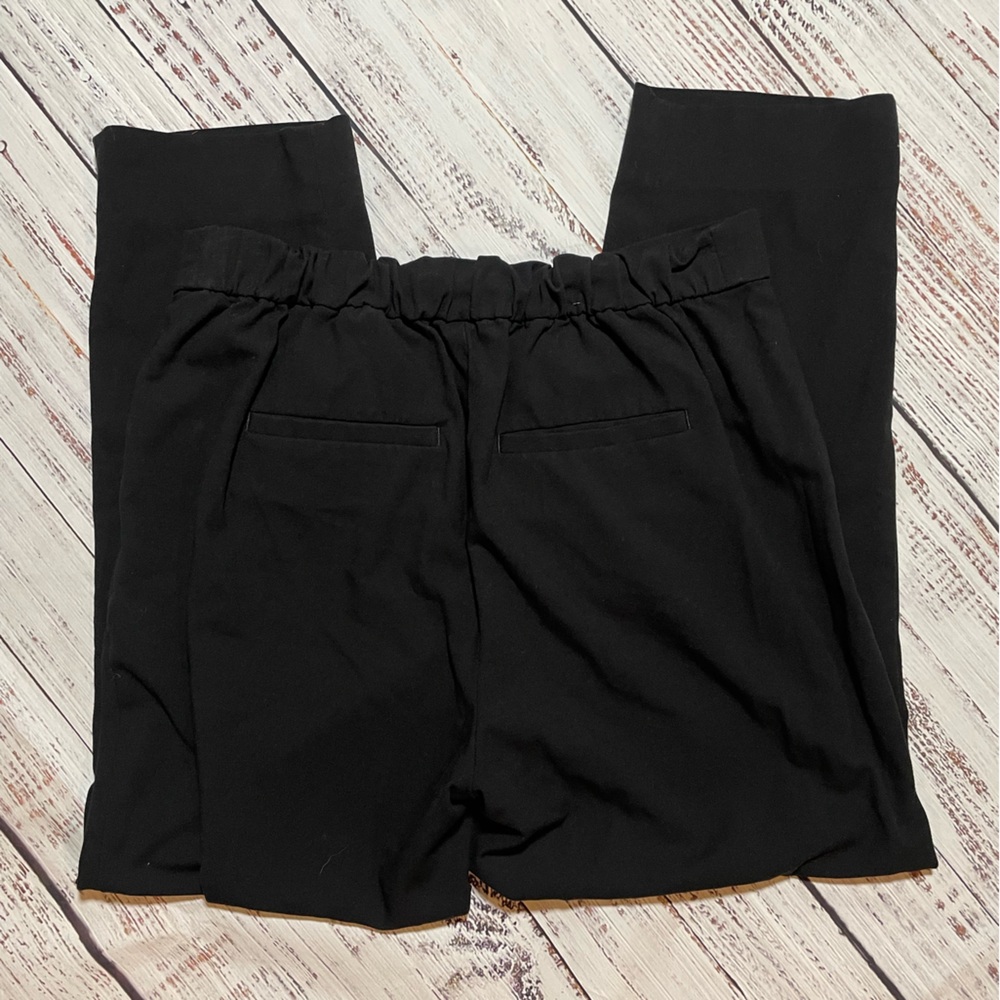 Banana Republic Hayden Pant. Pull on. Black. Size 6 petite. - Picture 7 of 11